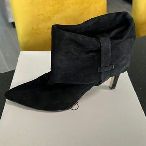 awesome and elegant booties. Used a couple of times, they look perfectly new